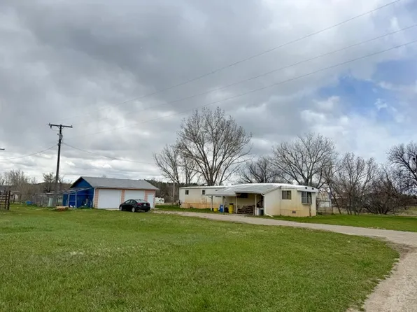 8 1st Ave, Musselshell, MT 59059
