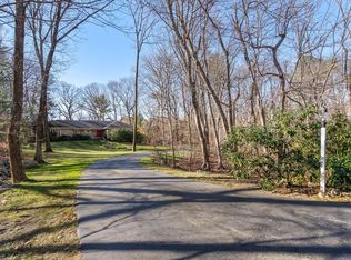 82 Deer Path Ln, Weston, MA 02493