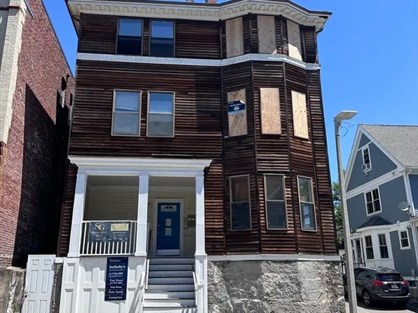 14 Dorr St, Roxbury, MA 02119