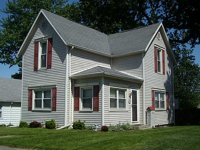 1st image of 617 Lisle St