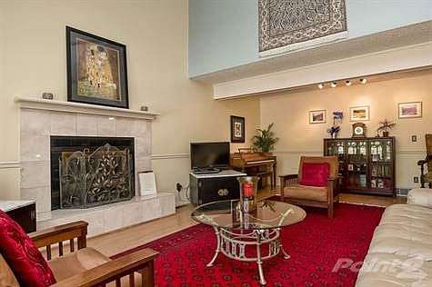 Great Room with Fireplace