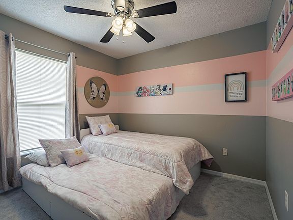 5th image of 341 Aster Dr