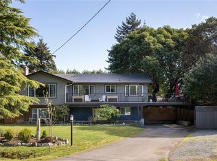 1322 Reginald Pl, Langford, BC V9B 1T6