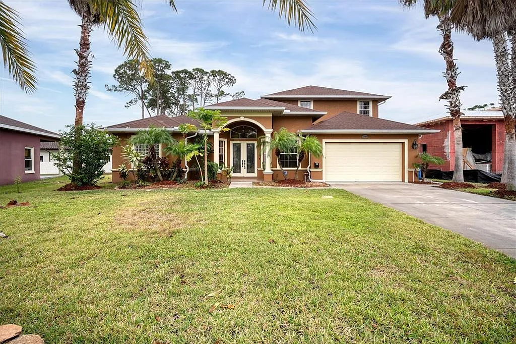 4 bed, 3.5 bath, 3521 sqft, $4,800 — Photo 1