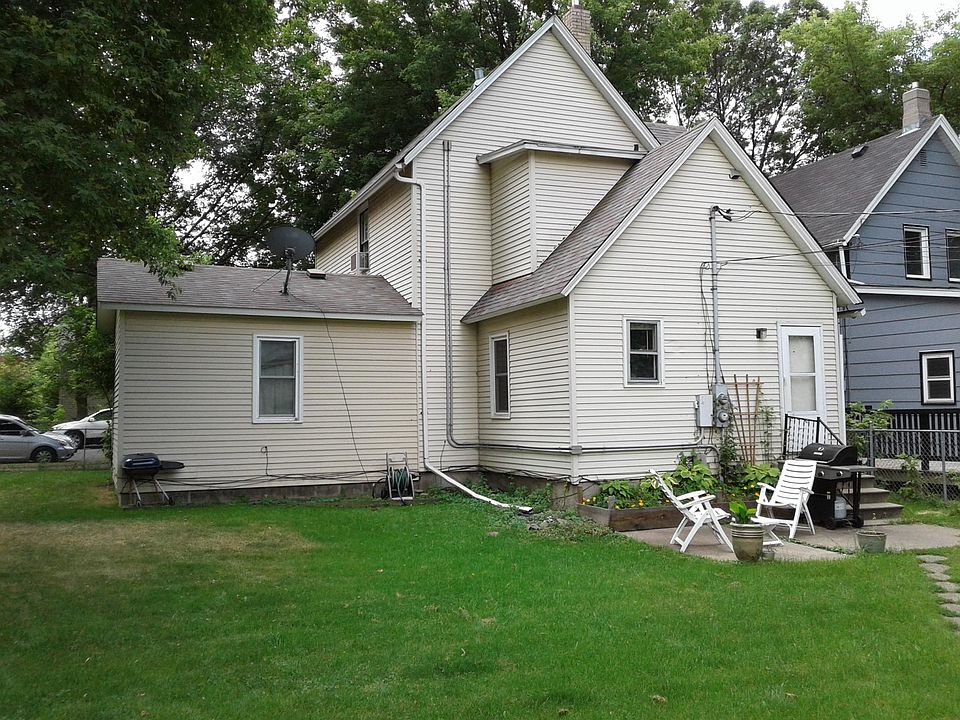 1st image of 511 Van Buren Ave #2
