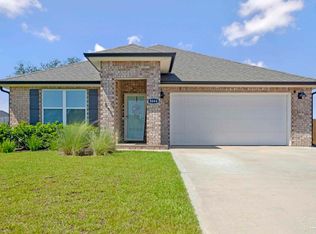 8664 Tarsus Dr, Milton, FL 32583