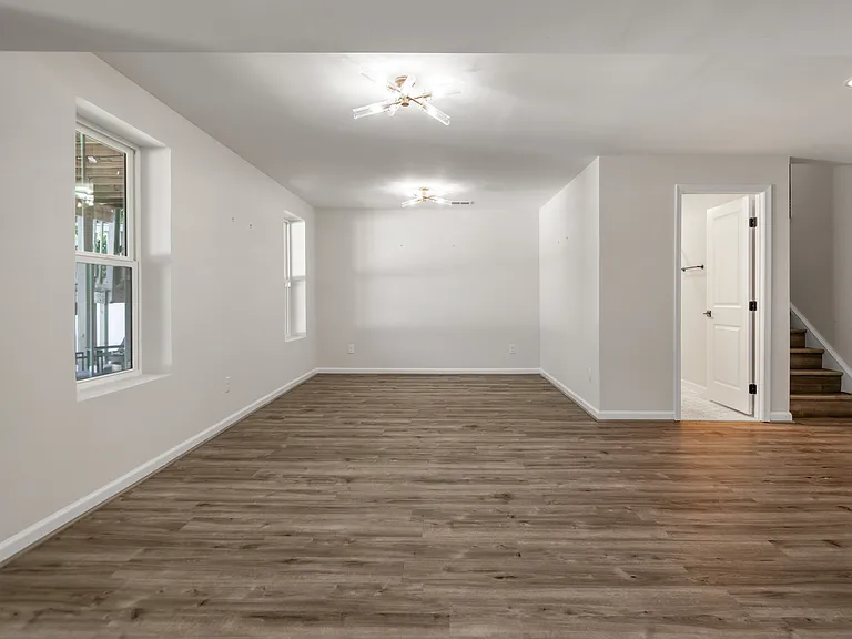 16848 White Daisy Loop — Photo 31