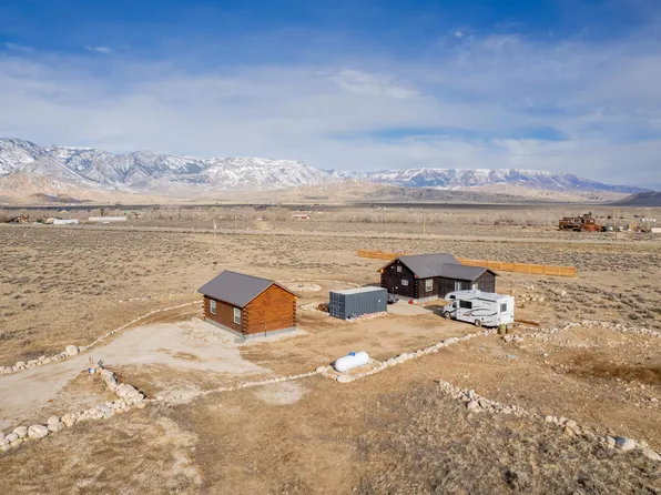 51 Battlefield Tr, Clark, WY 82435