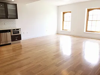 Rented by NY Space Finders Inc.