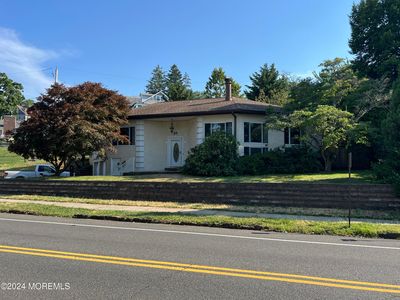 69 Ocean Boulevard, Atlantic Highlands, NJ, 07716