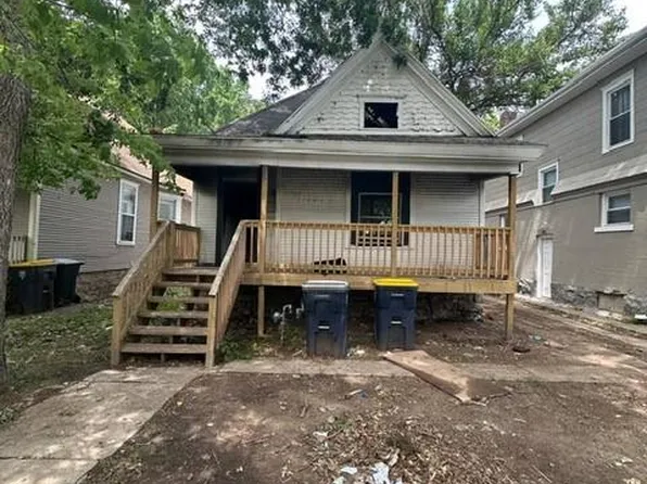 3222 E 11th St, Kansas City, MO 64127