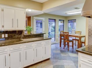 15150 Diana Ln, Houston, TX 77062