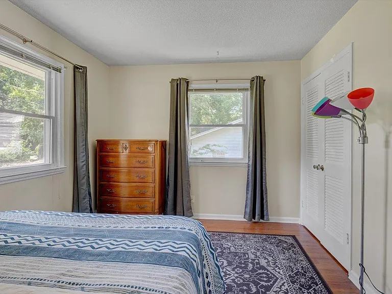 126 White Oak Dr — Photo 15
