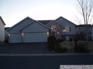 2002 Ormond Dr, Shakopee, MN 55379