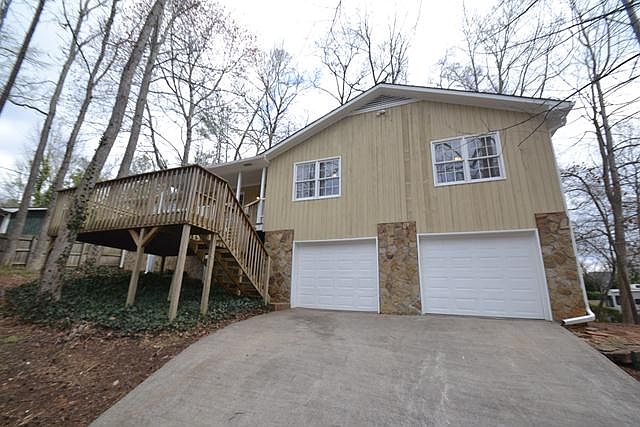 1st image of 120 Creekview Dr