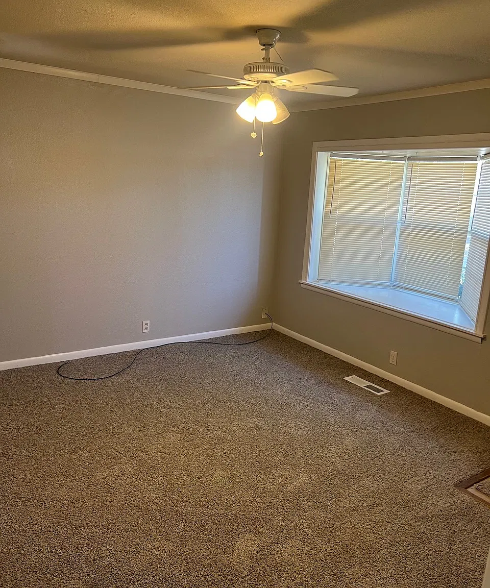 4 bed, 1262 sqft, $1,225 — Photo 2