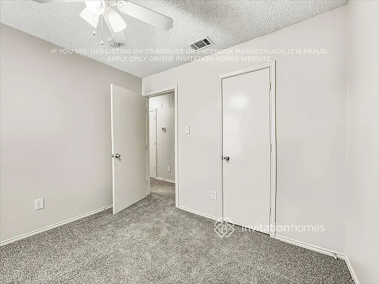 5201 Waltham Ct — Photo 18