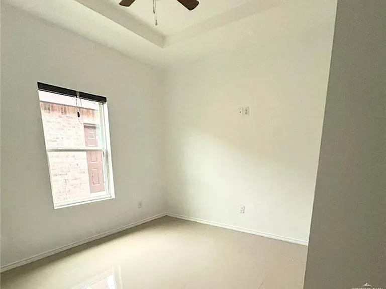2811 Primrose Ave #C — Photo 6
