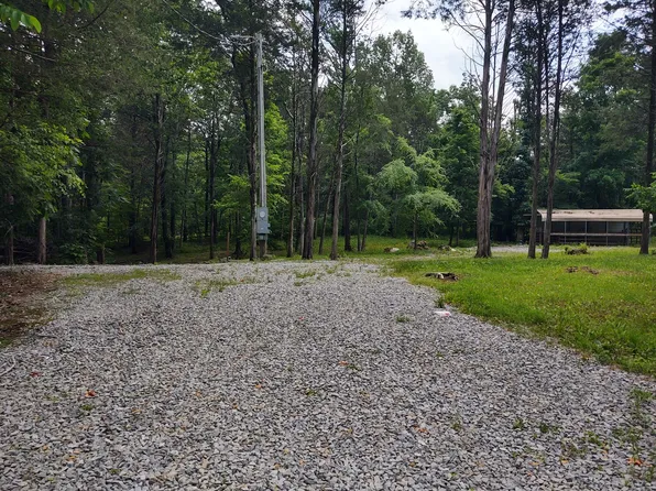 67 Dutchman Lake Rd, Vienna, IL 62995