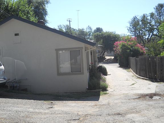2nd image of 485 Finley St #5