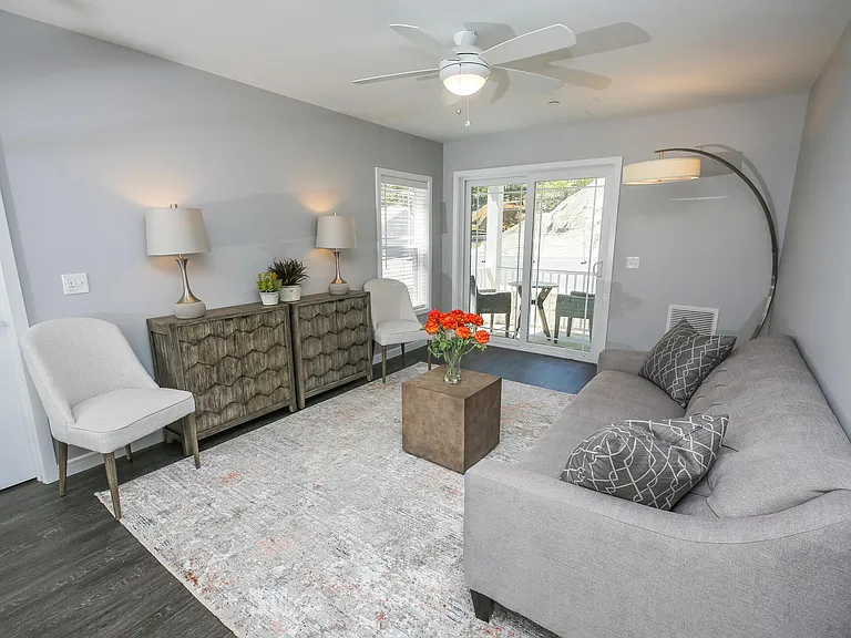 Westledge Apartments — Photo 42