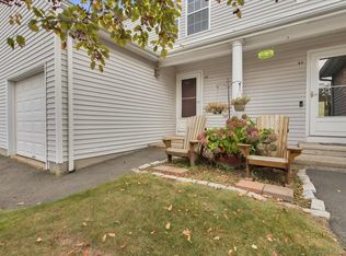 4 Jamie Ln APT 4B, Manchester, CT 06042