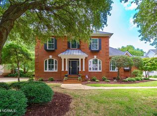 107 Barringer Dr, Newport, NC 28570