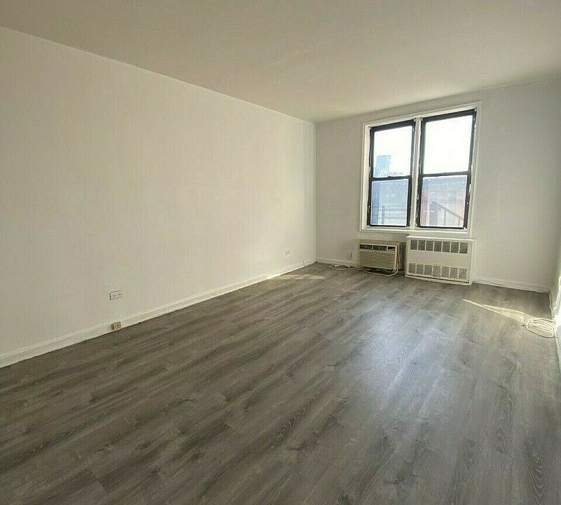 1st image of 137-10 Franklin Ave #311