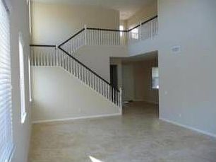 4th image of 3241 Crestview Dr