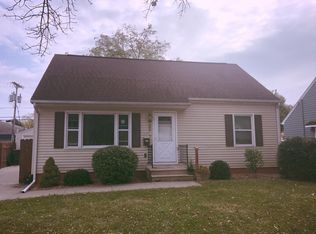 1511 8th St NW, Cedar Rapids, IA 52405