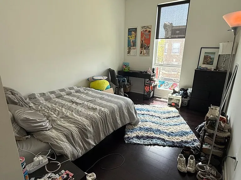 1244 W. Devon — Photo 21
