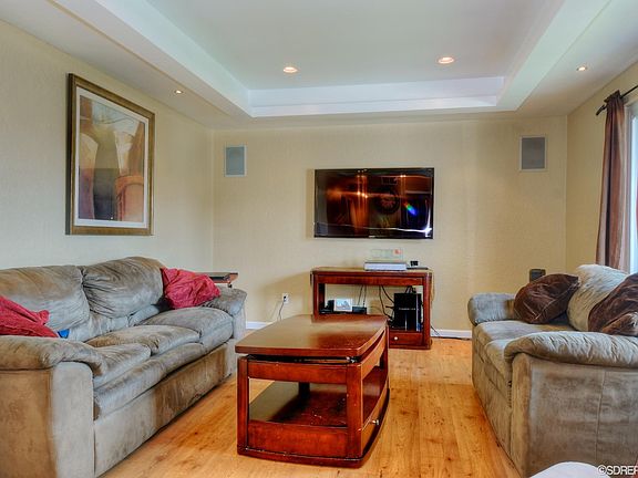 4th image of 8019 Kenova St
