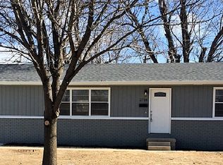 2758 W Vale Cir, Springfield, MO 65807