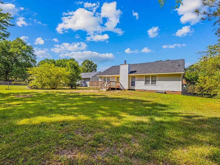 6837 Woodmark Dr — Photo 26