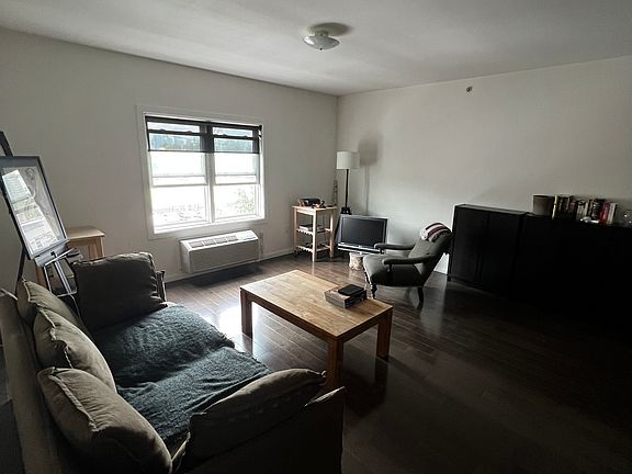 4th image of 5501 Hudson Ave APT 304
