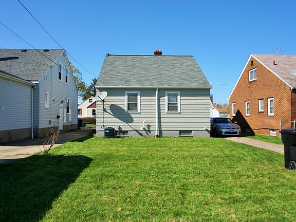 3rd image of 14017 Courtland Ave