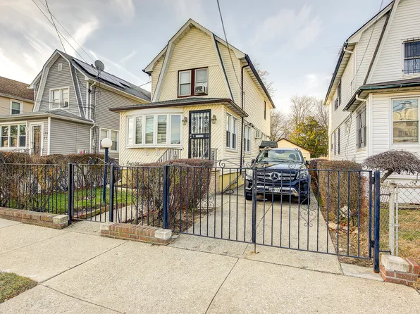 178-41 Crandall Avenue image 1 of 25