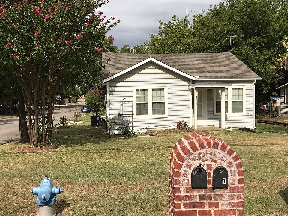 2201 Bolivar St, Denton, TX 76201 Zillow