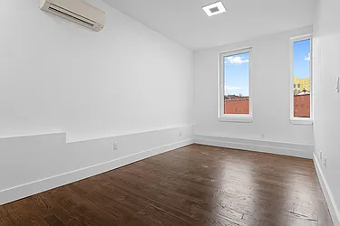 Rented by Safdie Realty Group