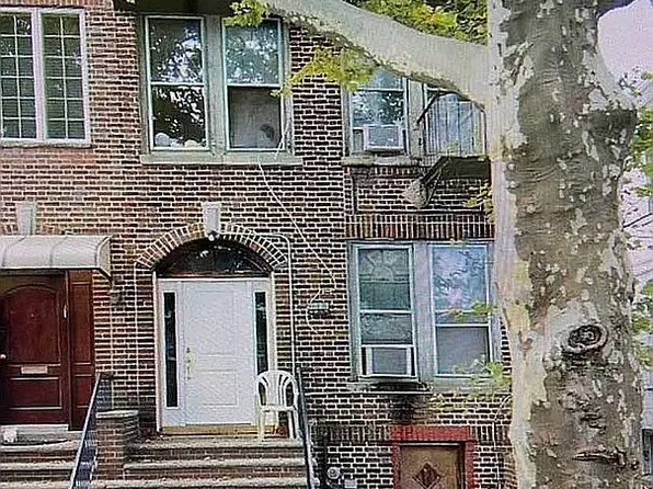 1462 40th St, Brooklyn, NY 11218