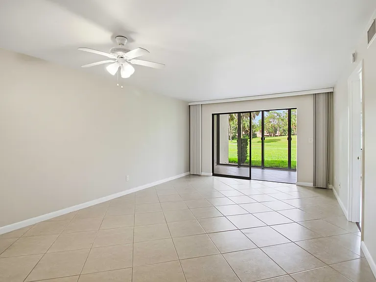 4620 Longwater Chase #4620 — Photo 7