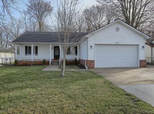 33485 Meldrum St, Chesterfield, MI 48047