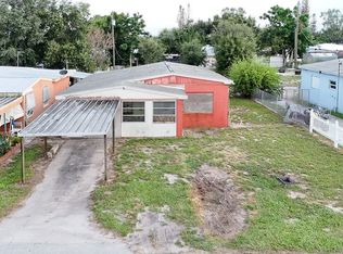 99 YALE AVENUE, FROSTPROOF, FL 33843