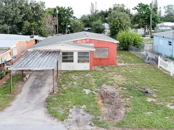 99 YALE AVENUE, FROSTPROOF, FL 33843