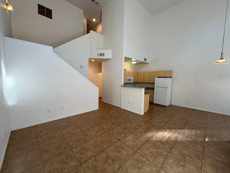 4915 E Russell Rd #180-6 — Photo 13