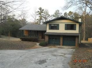1349 Elsmere Ln, Riverdale, GA 30296