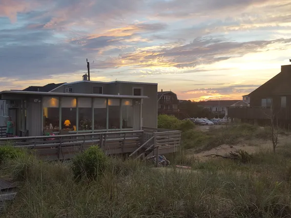 2416 Sandfiddler Rd, Virginia Beach, VA 23456