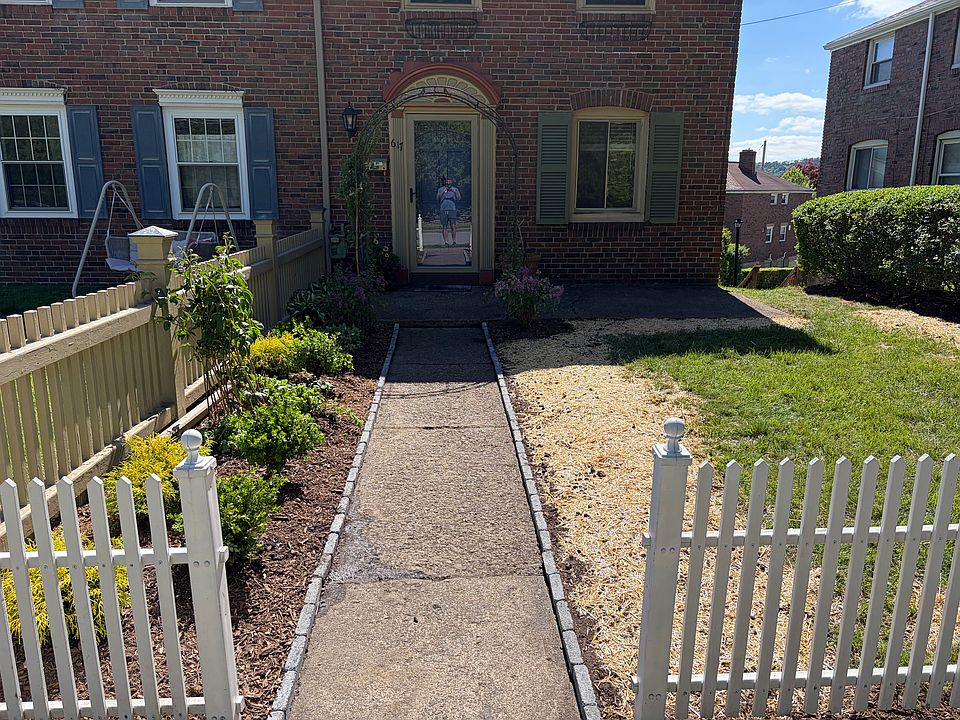 1st image of 617 Beaver St
