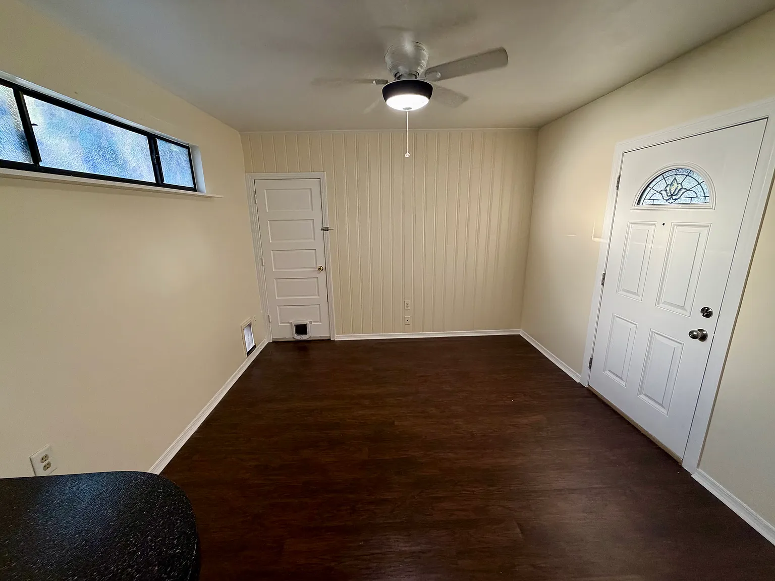 2 bed, 1200 sqft, $2,500 — Photo 3