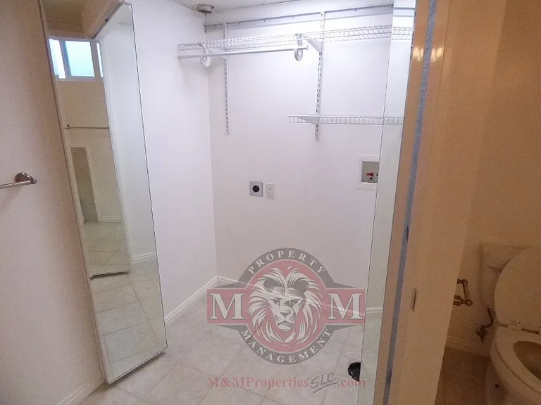 9590 S Amber Ln — Photo 12